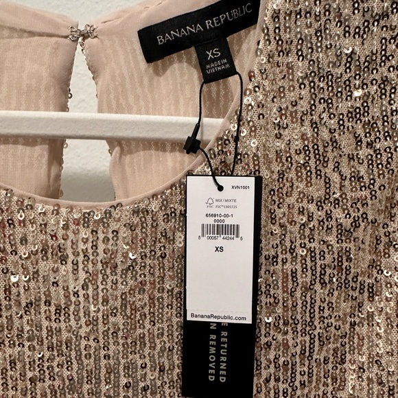 NEW Gold Sequin Banana Republic Top XS - Picture 4 of 4